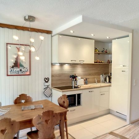 Apartament Les Menuires : 3 Pieces Renove 40M² Avec Parking Couvert Et Equipement Complet, Au Pied Des Pistes - Fr-1-178-380 Saint-Martin-de-Belleville Zewnętrze zdjęcie